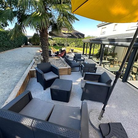 Le Lobreont Hotel Surzur Bagian luar foto